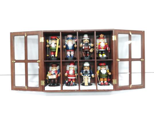 Set of 8 Nutcrackers in Display Case image number 1