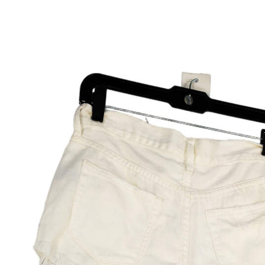 NWT Womens White Flat Front Denim Pockets Raw Hem Cut-Off Shorts Size 26 image number 4