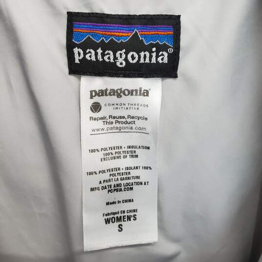 WOMEN'S PATAGONIA POLYESTER HOODED ZIP UP JACKET SZ S image number 3
