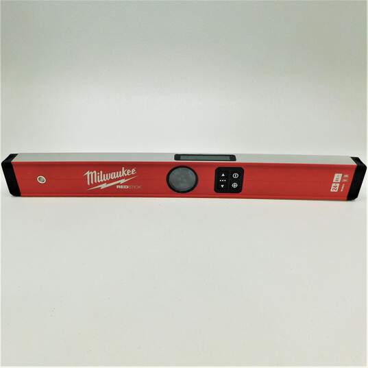 Milwaukee MLDIG24 24in  Redstick Digital Box Level w/ Pin-Point Measurement Tech image number 2
