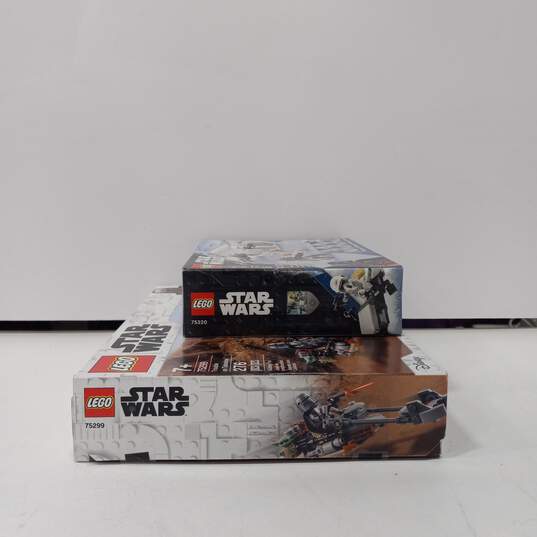 Pair of Sealed Star Wars Lego Sets Trouble on Tatoonie #75299 and Snowtrooper Battle Pack image number 3