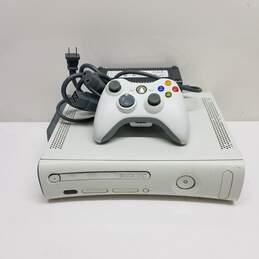 Microsoft Xbox 360 60GB Console Bundle with Games & Controller #1 alternative image
