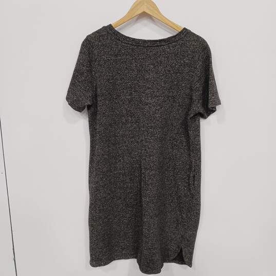 Women's Heather Gray Duluth Trading Co. Dress Size L image number 2