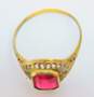 Vintage 10K Yellow Gold Red Glass Solitaire Filigree Accent Ring 1.8g image number 4