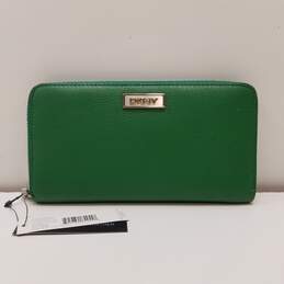 DKNY Green Pebble Leather Clutch Wallet NWT