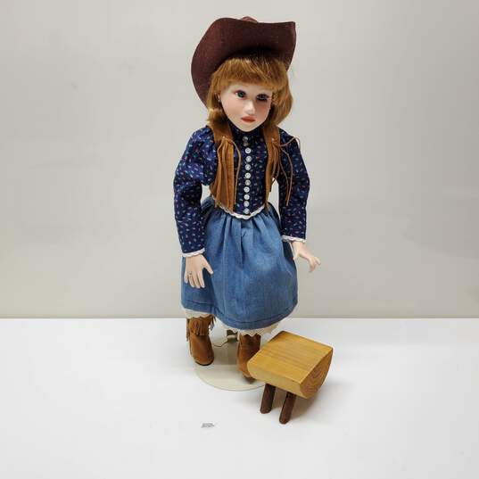 Hamilton Collection Savannah Connie Johnston Porcelain Doll, Cowgirl 17.5in Tall IOB image number 1