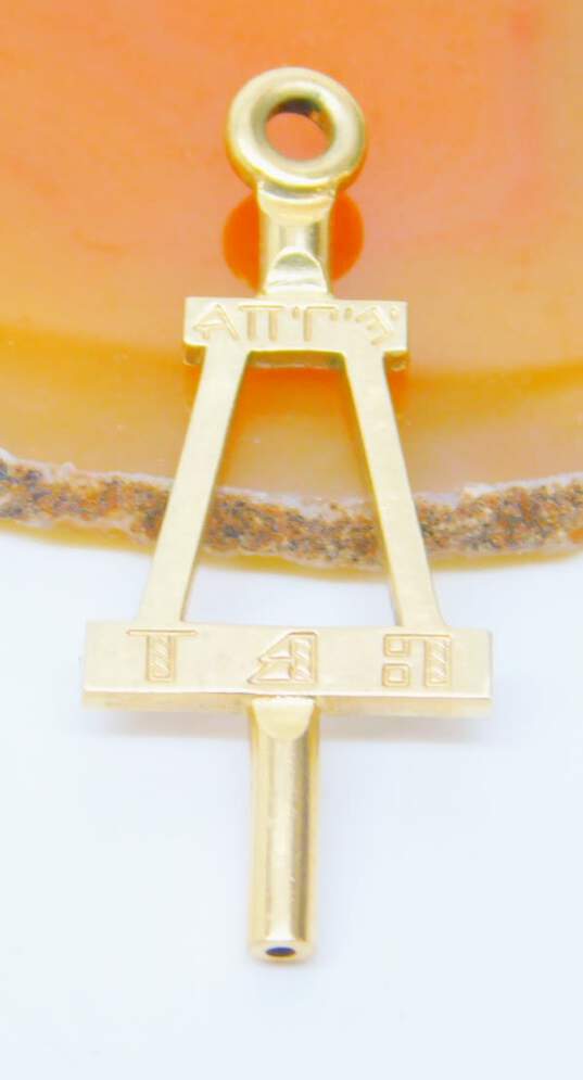 10K Yellow Gold Fraternity Pendant 2.0g image number 2