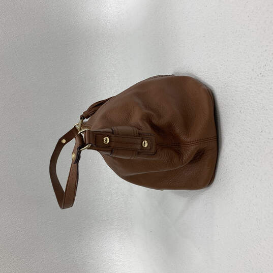 Womens Brown Leather Inner Zip Pocket Tassel Charm Shoulder Bag Purse image number 3