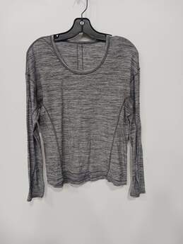Lululemon Grey Long Sleeve Pullover Activewear Shirt