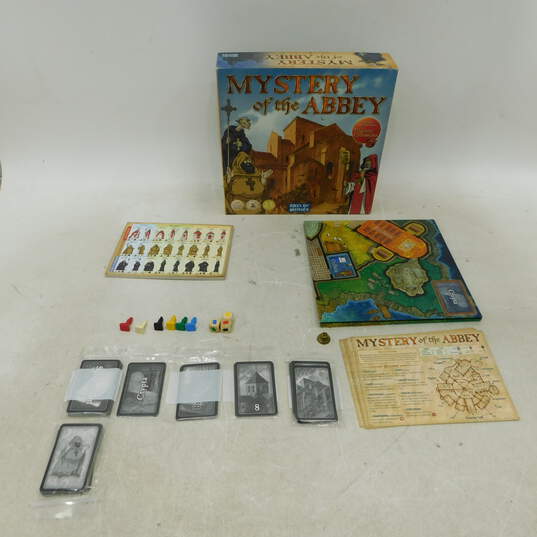 Mystery of the Abbey Days of Wonder Board Game image number 3
