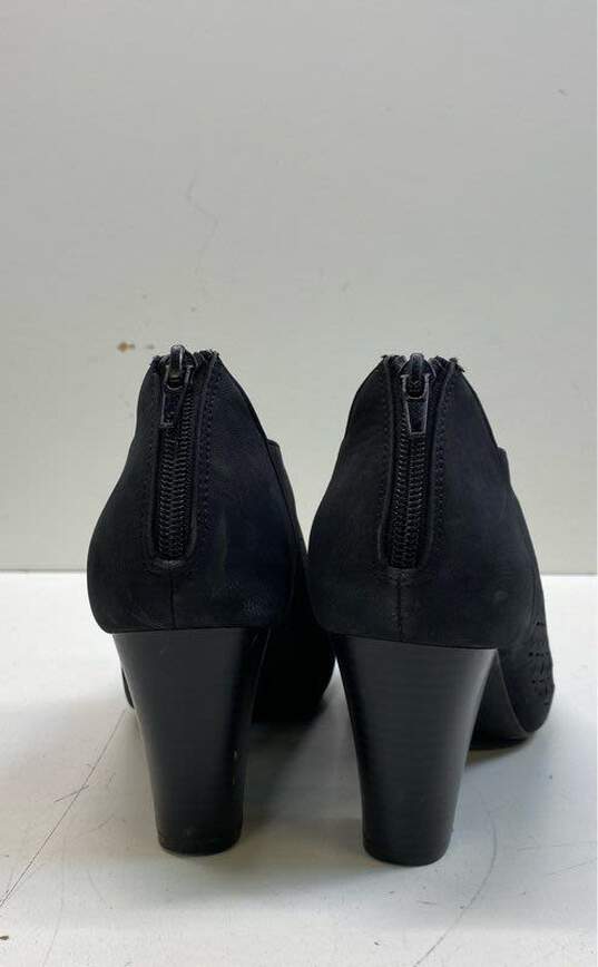 Giani Bernini Women's Black Ankle Boots Size 8.5 image number 4