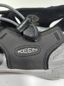Black & Gray Keen Outdoor Sandals Size 10 alternative image