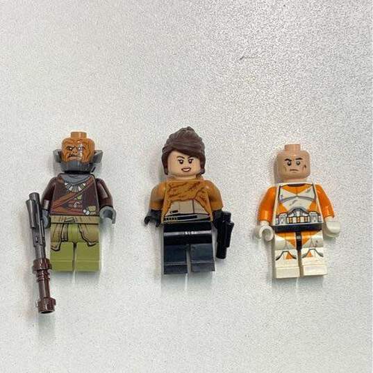 Mixed Lego Star Wars Minifigures Bundle (Set Of 15) image number 6