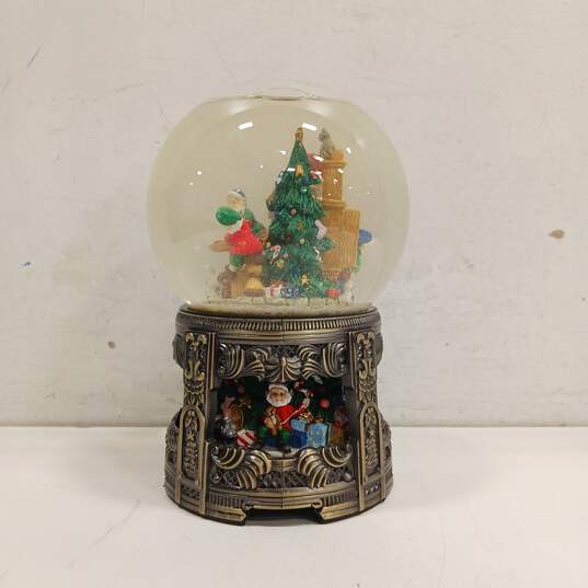 Vintage Christmas Musical Snow Globe image number 5