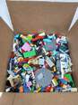 9.5lb Lot of Assorted Building Bricks and Blocks image number 1