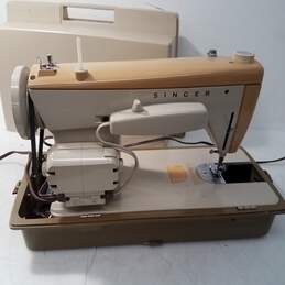 Vintage Fashion Mate Sewing Machine Model 237 Carrying Case