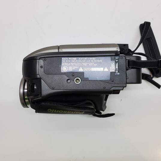 UNTESTED Panasonic PV-L758D VHSC Video Camera Camcorder HD with Zoom image number 8