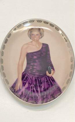 Princess Diana Limited Edition Collector's Wall Art Plates alternative image