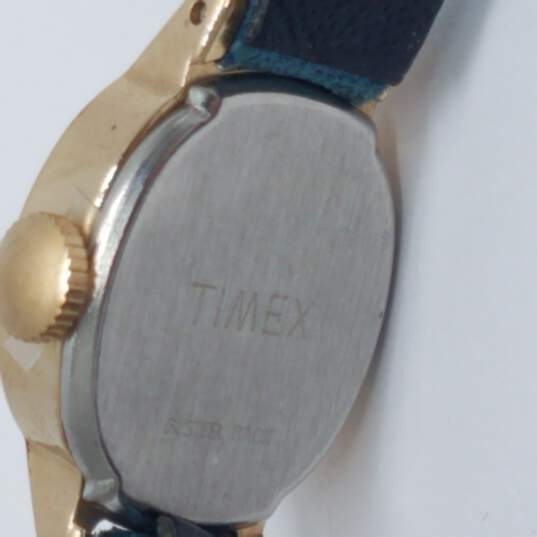 Timex Blue & Gold Tone Vintage Automatic Manual Wind Watch image number 7