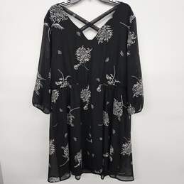 Women's Black Floral Design Dress alternative image