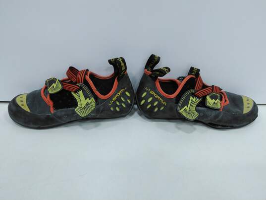 La Sportiva Men's Black Rock Climbing Shoes image number 3