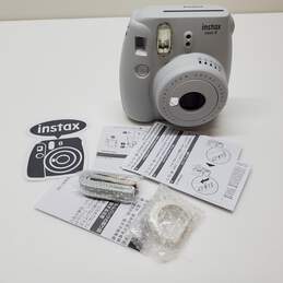 Fujifilm Instax Mini 9 Instant Camera, Smokey White Untested alternative image