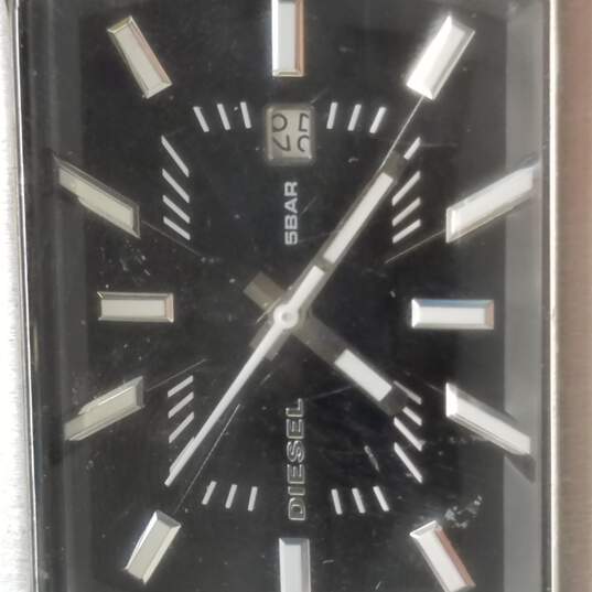 Diesel DZ-1116 Silver Tone & Black Oversized Quartz Watch image number 2