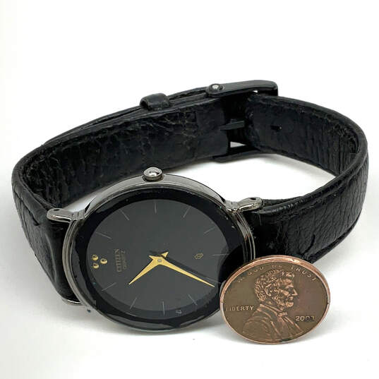 Designer Citizen Adjsutable Leather Strap Round Dial Analog Wristwatch image number 1