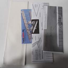 Bundle of 3 Assorted Model Airplane Kits alternative image