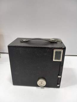Vintage Kodak Brownie Target Six-16 Camera alternative image