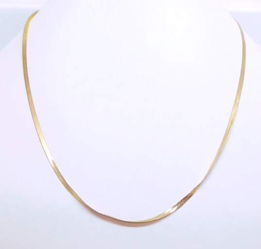 14K Yellow Gold Herringbone Chain Necklace 3.3g image number 1