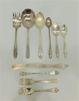 11 LBS Assorted Unsorted Silverplate Flatware alternative image