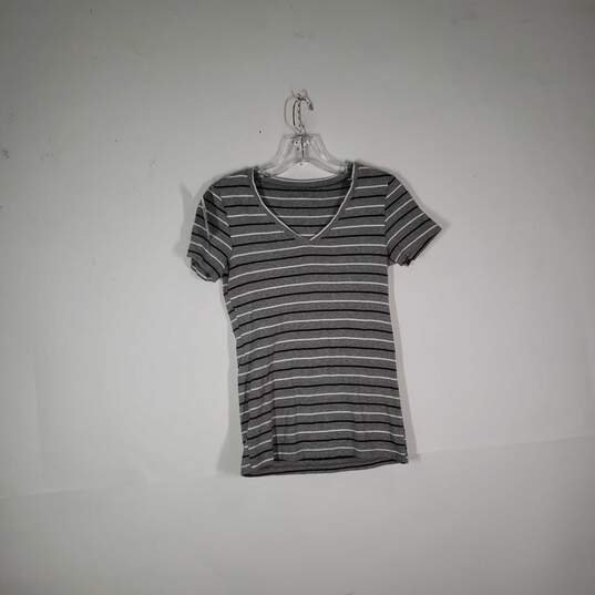 Womens Regular Fit Striped V-Neck Short Sleeve Pullover T-Shirt Size Small image number 1
