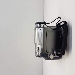 JVC GR-D750U MiniDV Camcorder w/ Bag alternative image