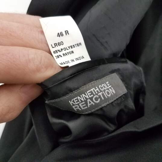 Kenneth Cole Reaction Black Blazer Size 46R image number 2