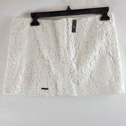 Abercrombie & Fitch Women White Lace Mini Skirt Sz 2 NWT