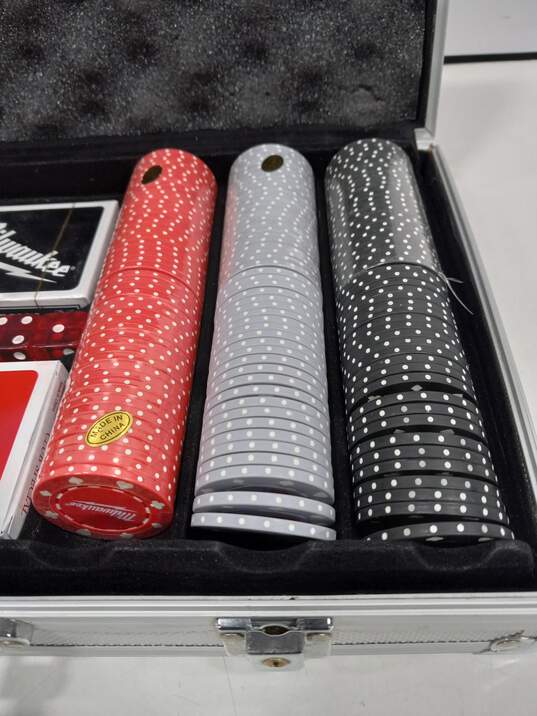 Milwaukee Poker Set w/ Hard Case image number 4