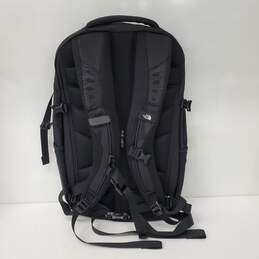 The North Face Fall Line Flexvent 14 x 21 Black Backpack alternative image