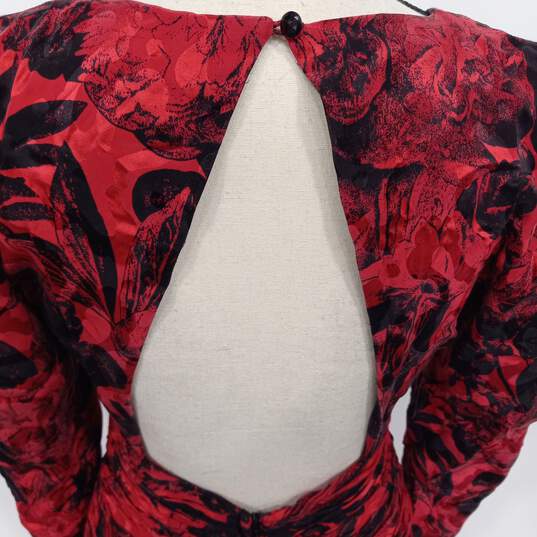 Women's Red Floral Dress Size 8 image number 3