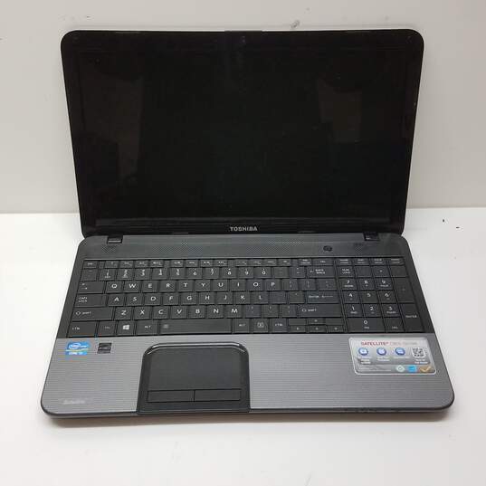 Toshiba Satellite C8550-S5194 Untested for Parts and Repair image number 1