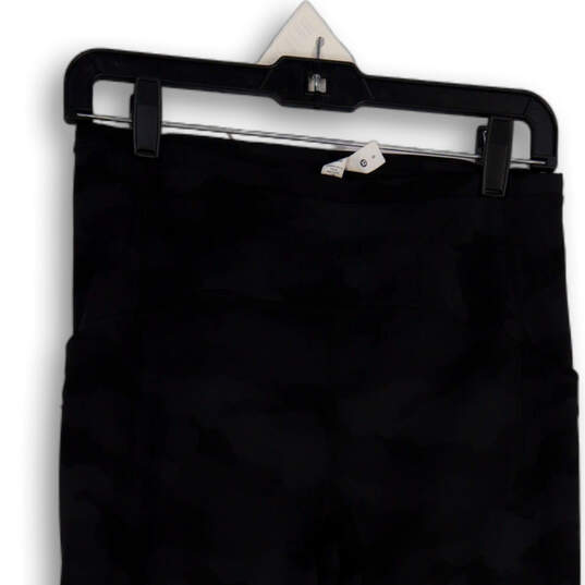 Womens Black Camouflage Elastic Wasit Pull-On Capri Leggings Size 8 image number 4