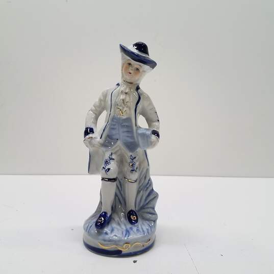 Porcelain Victorian Male Blue Figurine image number 1
