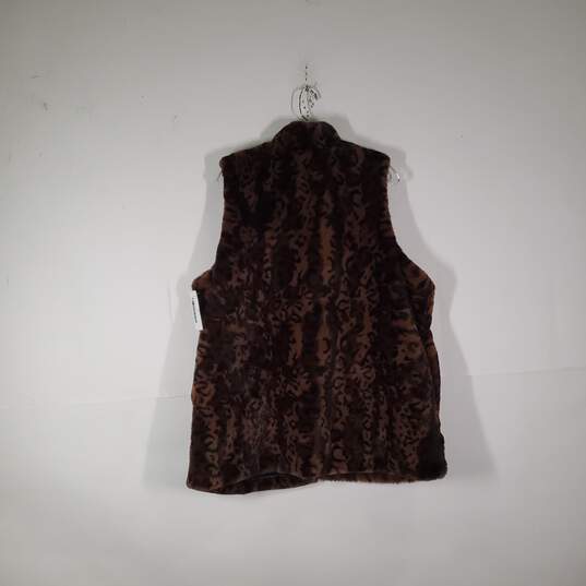 NWT Womens Cheetah Print Mock Neck Mid-Length Sleeveless Vest Size 2X image number 2