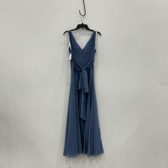 NWT Womens Blue Sleeveless V-Neck Back Zip Maxi Dress Size 6 image number 2