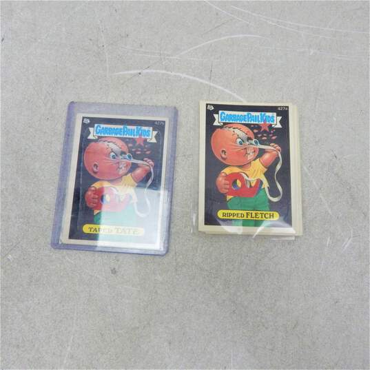 Garbage Pail Kids GPK Taped Tate 427B And Ripped Fletch 427A 1987 Series 2 Lot Of Four image number 1