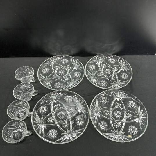 Vintage Bundle of 4 Glass Plates w/Matching Cups image number 2