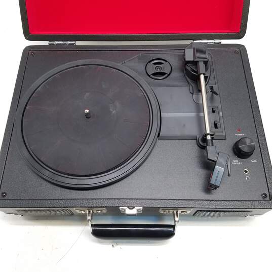 Crosley Suitcase Record Player image number 2
