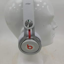 Working Beats By Dr Dre Mixr David Guetta Over Ear Headphones With Case alternative image
