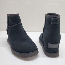 UGG Women's Classic Femme Mini Suede Black Boots Size 7