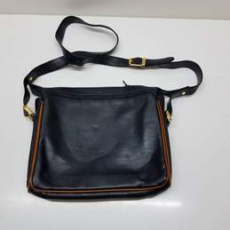 J and S Black Pebble Leather Bag alternative image